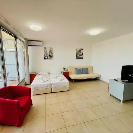 Panorama Coral Apartamento *